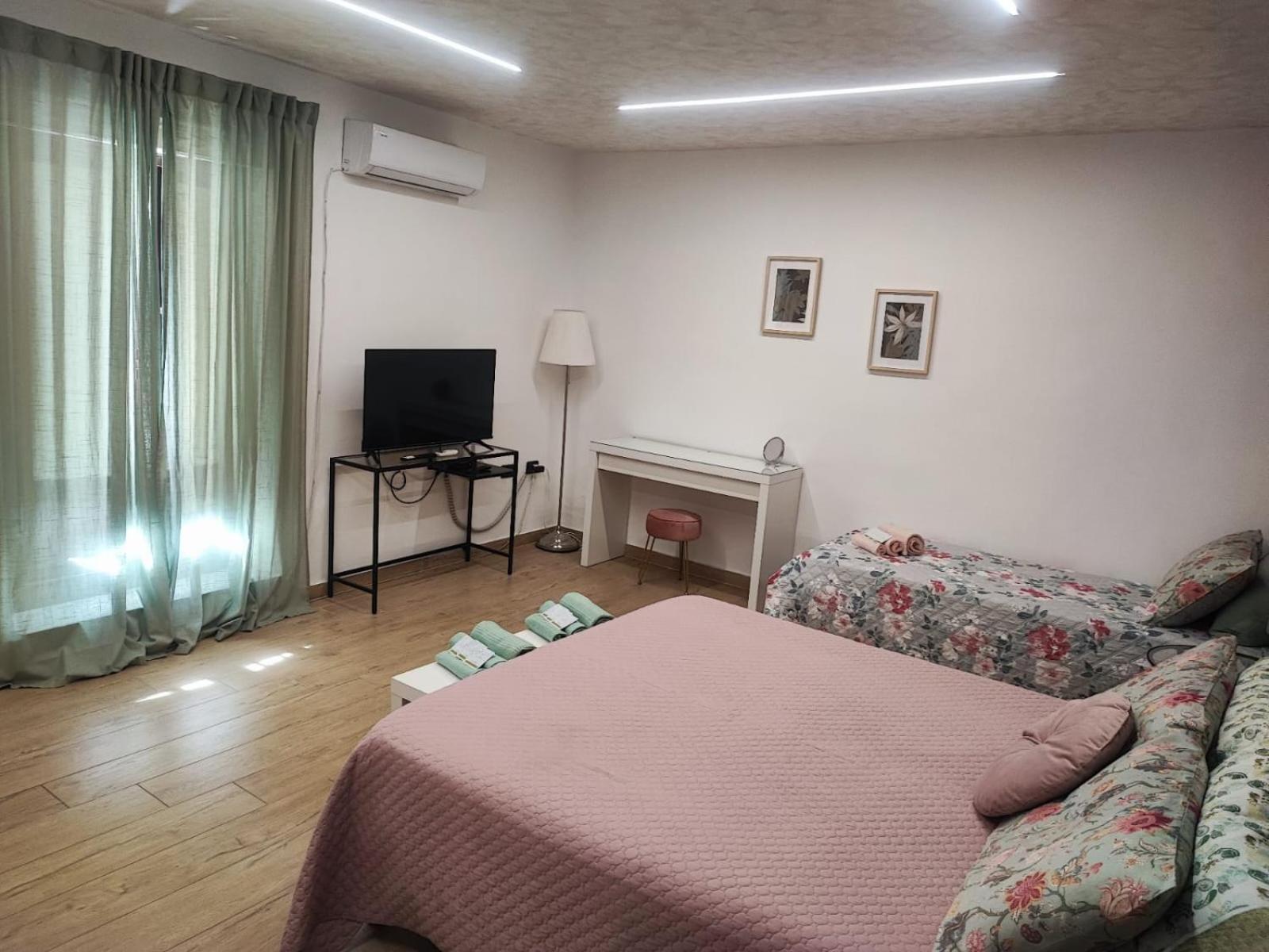 Dn Holiday House คาตาเนีย ภายนอก รูปภาพ